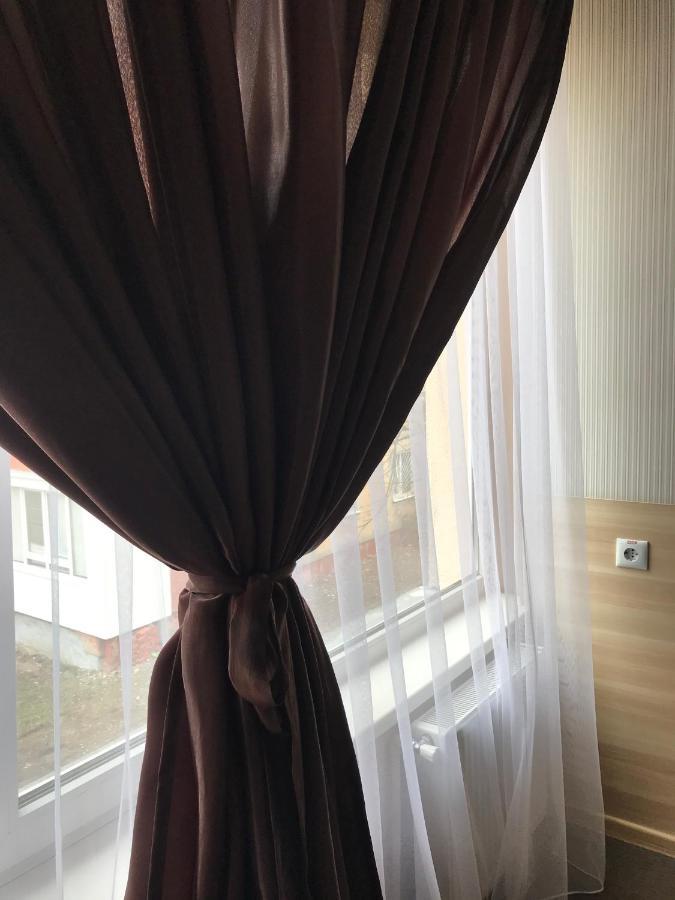 Hostel Iskra إلفيف المظهر الخارجي الصورة