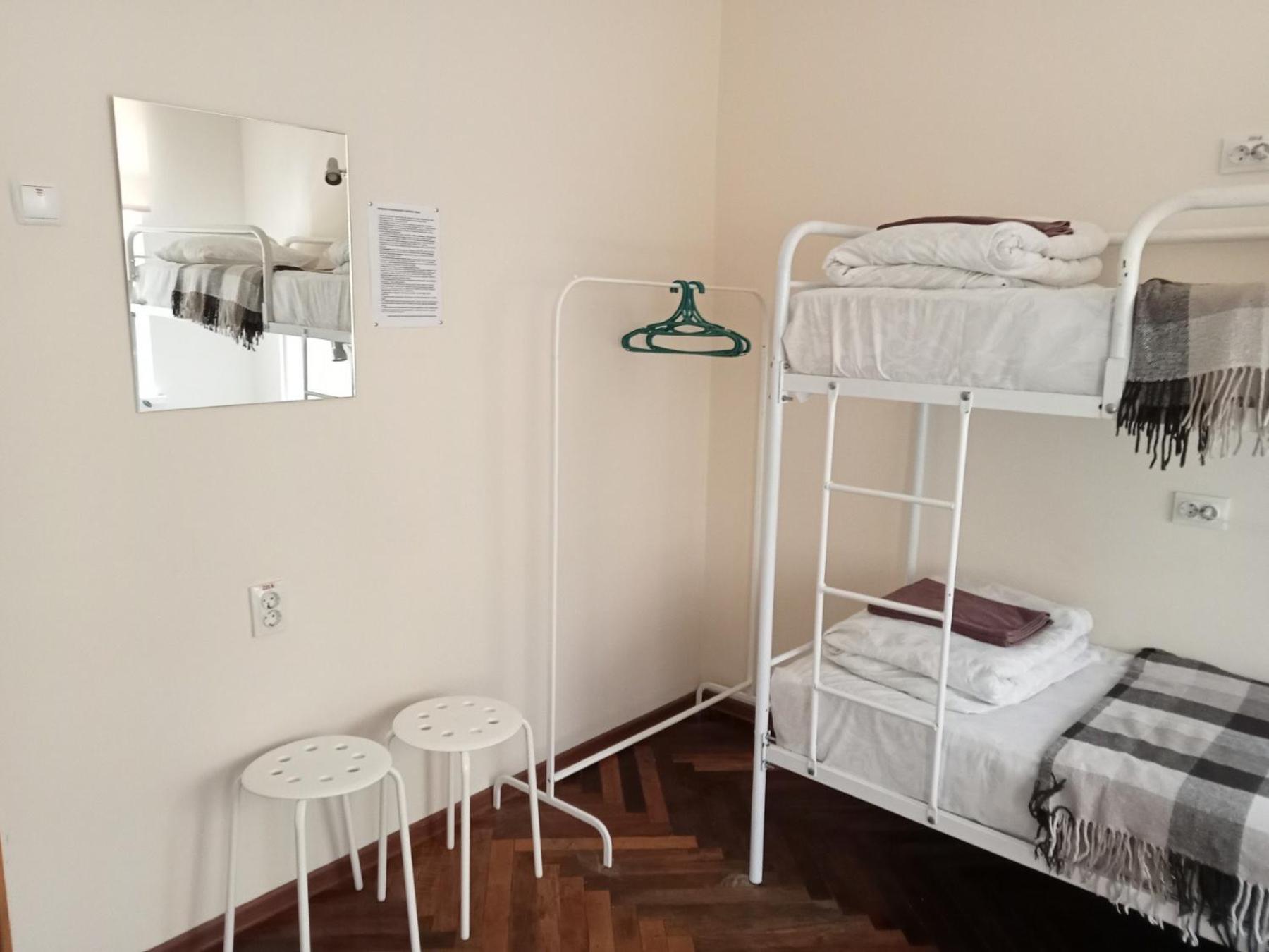 Hostel Iskra إلفيف المظهر الخارجي الصورة