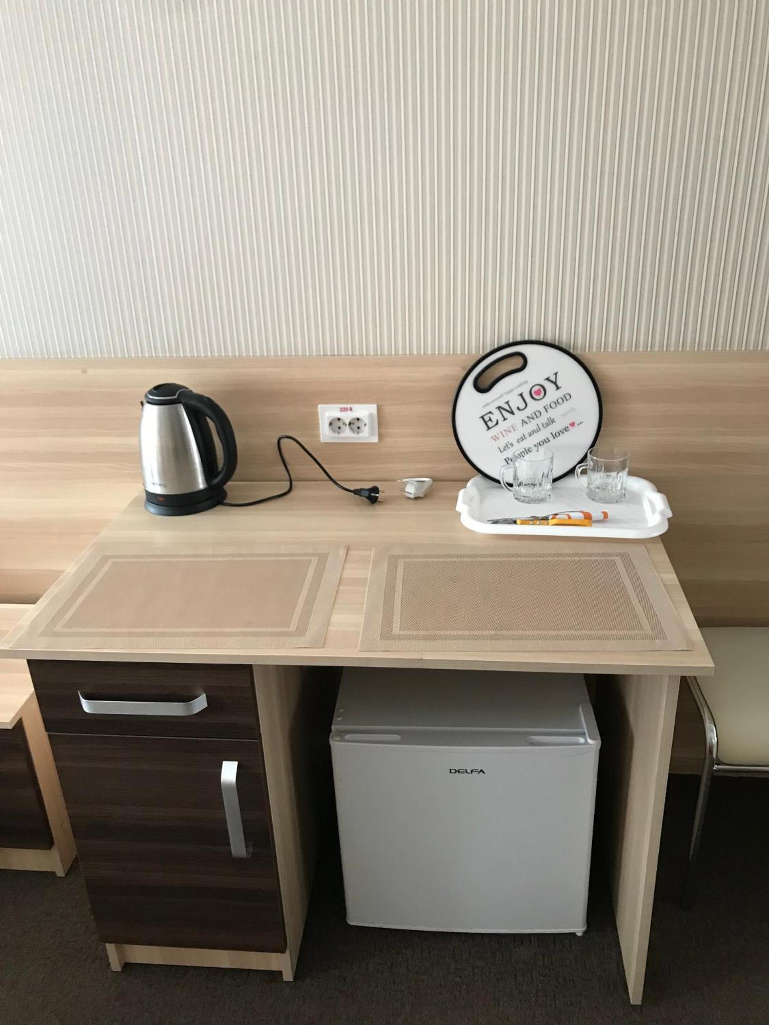 Hostel Iskra إلفيف المظهر الخارجي الصورة